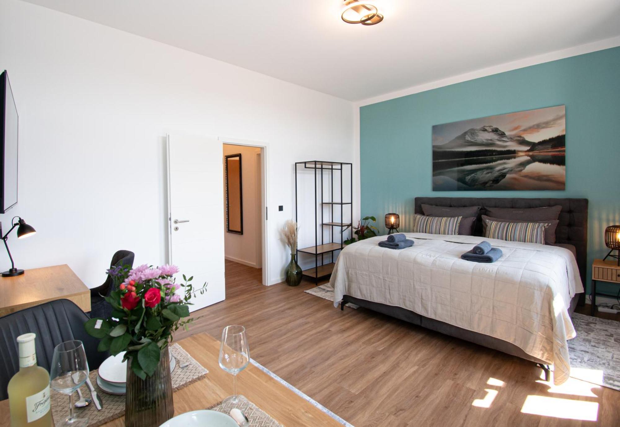 Sweethome - Zentral - Kueche & Parkplatz, Wifi Halle  Exterior foto